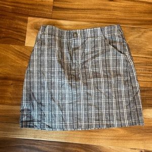 Size small Hollister checkered skirt